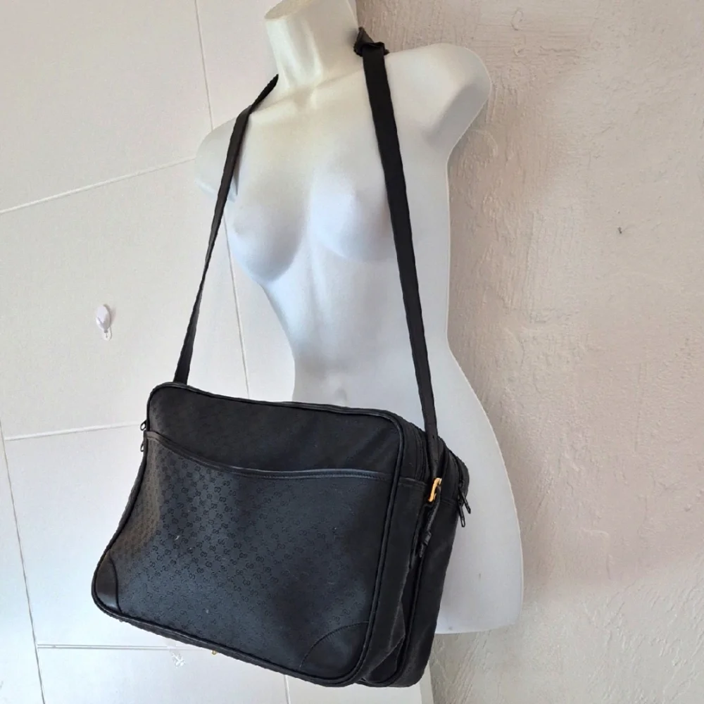 Vintage Gucci Business Bag Crossbody Micro GG Unisex